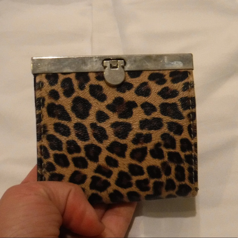 Leopard Accordion Wallet